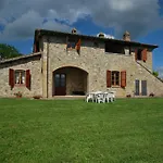 ファームステイ Tenuta Di Corbara